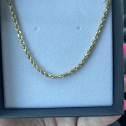 Cash America Pawn - Gold chain