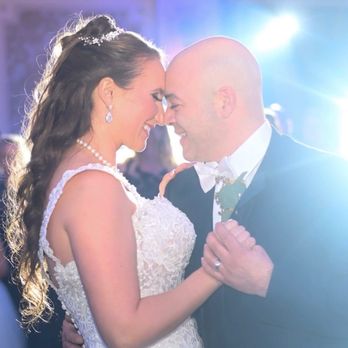 Bravo Sound - First Dance - DJs Near Me - Astoria, New York Bravo Sound - First Dance - DJs Near Me - Astoria, New York