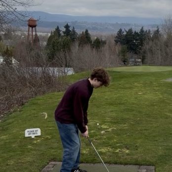 McMenamins - Edgefield - Pitch and Putt course - Hotels Near Me - Troutdale, Oregon