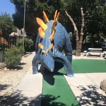 Magic Carpet Golf - Mini Golf Near Me - Reno, Nevada