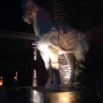 P.F. Chang's - Tasteful Grand Entry - Chinese Near Me - Henderson, Nevada