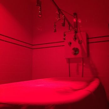 R Spa at Bay Club Walnut Creek - Is it Spray Tan season yet? - Massage Near Me - Walnut Creek, California R Spa at Bay Club Walnut Creek - Is it Spray Tan season yet? - Massage Near Me - Walnut Creek, California