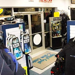 Central Coast Dive Center - We offer diving and snorkeling equipment with a satisfaction guarantee.