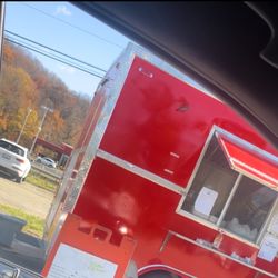 Ruth Kitchen - Food Truck on 301
