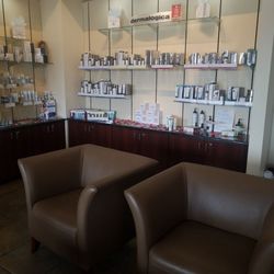 Hand & Stone Massage and Facial Spa - The lobby