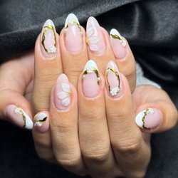 Golden File Nail Spa
