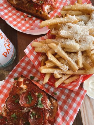 Civerinos Forrest Road by null