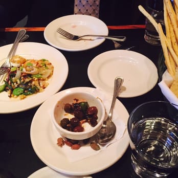 Anteprima - Appetizers .. Good tasting olives !!!and and calamari !!! - Italian Near Me - Chicago, Illinois