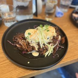 Pulled Pork Benedict