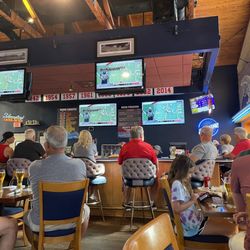 Eaglesticks Golf Club - Watching the Buckeyes!
