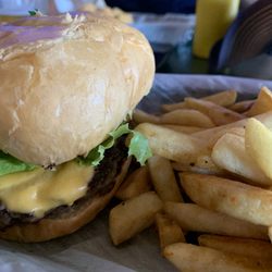 Rosies Twin Kegs - Keg burger for burger week