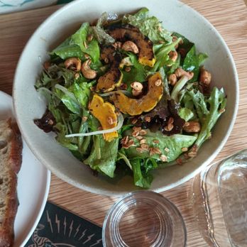 ColdFire Brewing - Fall salad - Breweries Near Me - Eugene, Oregon
