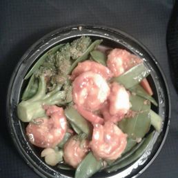 This was suppose to be Shrimp with Snap Peas but I also had broccoli,  carrots, and onions which I don't like.