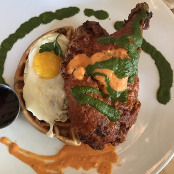 Farm Table - Chicken and waffles - Breakfast & Brunch Near Me - Van Nuys, California Farm Table - Chicken and waffles - Breakfast & Brunch Near Me - Van Nuys, California