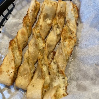 Round Table Pizza - Garlic Twists - Pizza Near Me - Hanford, California