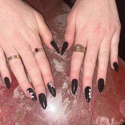 Lotus Nails