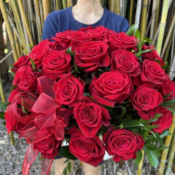 Flowers N Baskets - Anniversary flowers - Florists Near Me - Palm Harbor, Florida Flowers N Baskets - Anniversary flowers - Florists Near Me - Palm Harbor, Florida