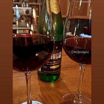 Bocconcino - Sangiovese Wine and sparkling water - Italian Near Me - San Francisco, California Bocconcino - Sangiovese Wine and sparkling water - Italian Near Me - San Francisco, California