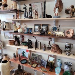 Anamaya Vintage Store