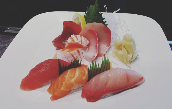 Haru sushi by null