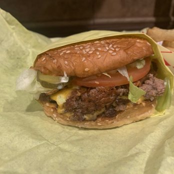 Sky Rocket Burger - Bacon cheeseburger - Burgers Near Me - Dallas, Texas Sky Rocket Burger - Bacon cheeseburger - Burgers Near Me - Dallas, Texas