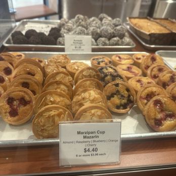 Danish Pastry House - Bakeries Near Me - Toronto, Ontario