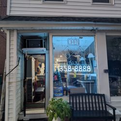 AA Taxi - Storefront