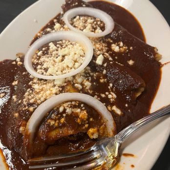 Fonda La Catrina - Enchiladas de mole - Mexican Near Me - Seattle, Washington Fonda La Catrina - Enchiladas de mole - Mexican Near Me - Seattle, Washington