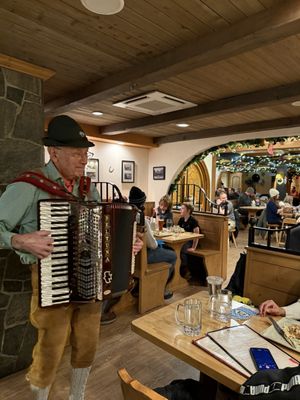 Andreas Keller Restaurant by null