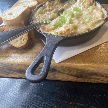 Blueprint on 3rd - Hot crab & artichoke dip - American Near Me - Birmingham, Alabama