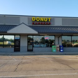 Donut Express - Outdoor sign