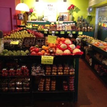 Chez Nino - a produce section in a grocery store - Fruits & Veggies Near Me - Montreal, Quebec Chez Nino - a produce section in a grocery store - Fruits & Veggies Near Me - Montreal, Quebec