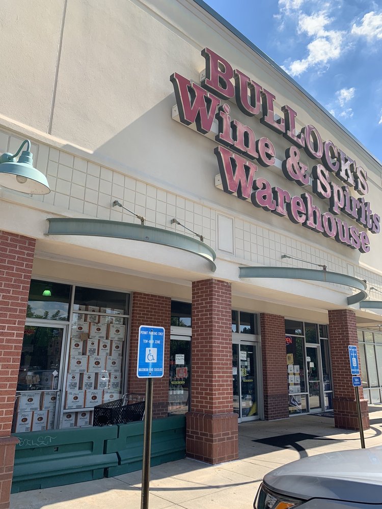 Bullock's Wine & Spirits Warehouse, Woodstock Roadtrippers