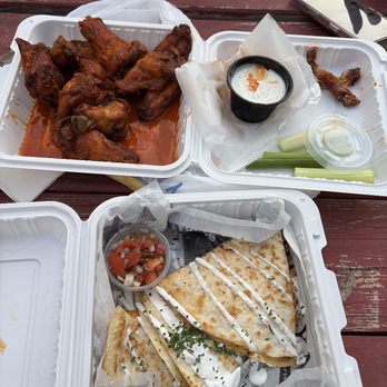 King’s Pub - chicken quesadilla and medium wings - Seafood Near Me - Atlantic City, New Jersey King’s Pub - chicken quesadilla and medium wings - Seafood Near Me - Atlantic City, New Jersey