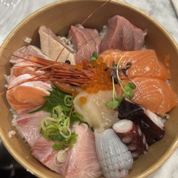 Kiro Sushi - Japanese Near Me - Toronto, Ontario