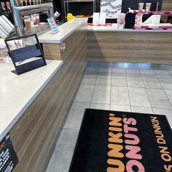 Dunkin' - the entrance to a dunkin donuts shop - Donuts Near Me - Elyria, Ohio Dunkin' - the entrance to a dunkin donuts shop - Donuts Near Me - Elyria, Ohio
