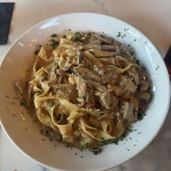Oliver's Trattoria - Italian Near Me - Irvine, California