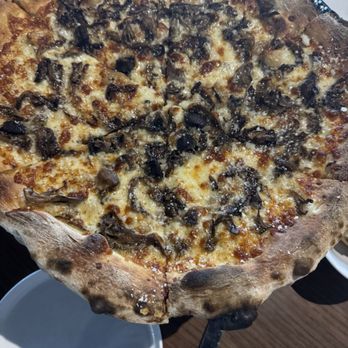 Parlor - Truffle mushroom pizza - Pizza Near Me - San Clemente, California Parlor - Truffle mushroom pizza - Pizza Near Me - San Clemente, California
