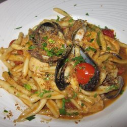 Can Caus - Seafood Pasta