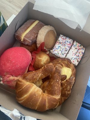 Guadalupana Bakery by null