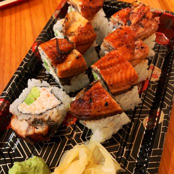 Kabuto - Super California roll. We had it as an appetizer but it would be a delicious light meal. - Japanese Near Me - Seal Beach, California Kabuto - Super California roll. We had it as an appetizer but it would be a delicious light meal. - Japanese Near Me - Seal Beach, California