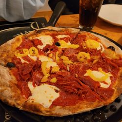 Hard Knox Pizzeria - The Barnstomer