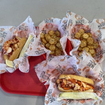 Mason’s Famous Lobster Rolls - The Bar Harbor and Connecticut Roll (10.18.24) - Seafood Near Me - Gaithersburg, Maryland Mason’s Famous Lobster Rolls - The Bar Harbor and Connecticut Roll (10.18.24) - Seafood Near Me - Gaithersburg, Maryland