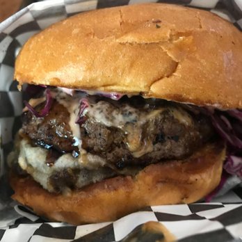 Patty Meets Bun - Bento burger - Food Trucks Near Me - Temple City, California