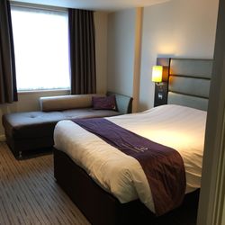 Premier Inn Manchester Salford Central
