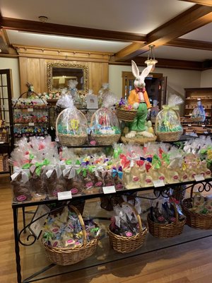 Hebert Candies & Gifts by null