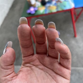 Beam Nail Bar - Paint and glued skin and bulky glue. Never cleaned my nails properly - Eyelash Service Near Me - Lakewood, California Beam Nail Bar - Paint and glued skin and bulky glue. Never cleaned my nails properly - Eyelash Service Near Me - Lakewood, California