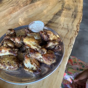 Angeli's Pizzeria - Lemon pepper 10 Wings* - Pizza Near Me - Baltimore, Maryland Angeli's Pizzeria - Lemon pepper 10 Wings* - Pizza Near Me - Baltimore, Maryland