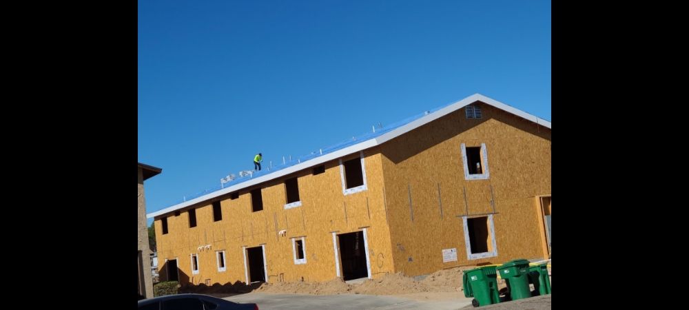 Slide of T & U Roofing