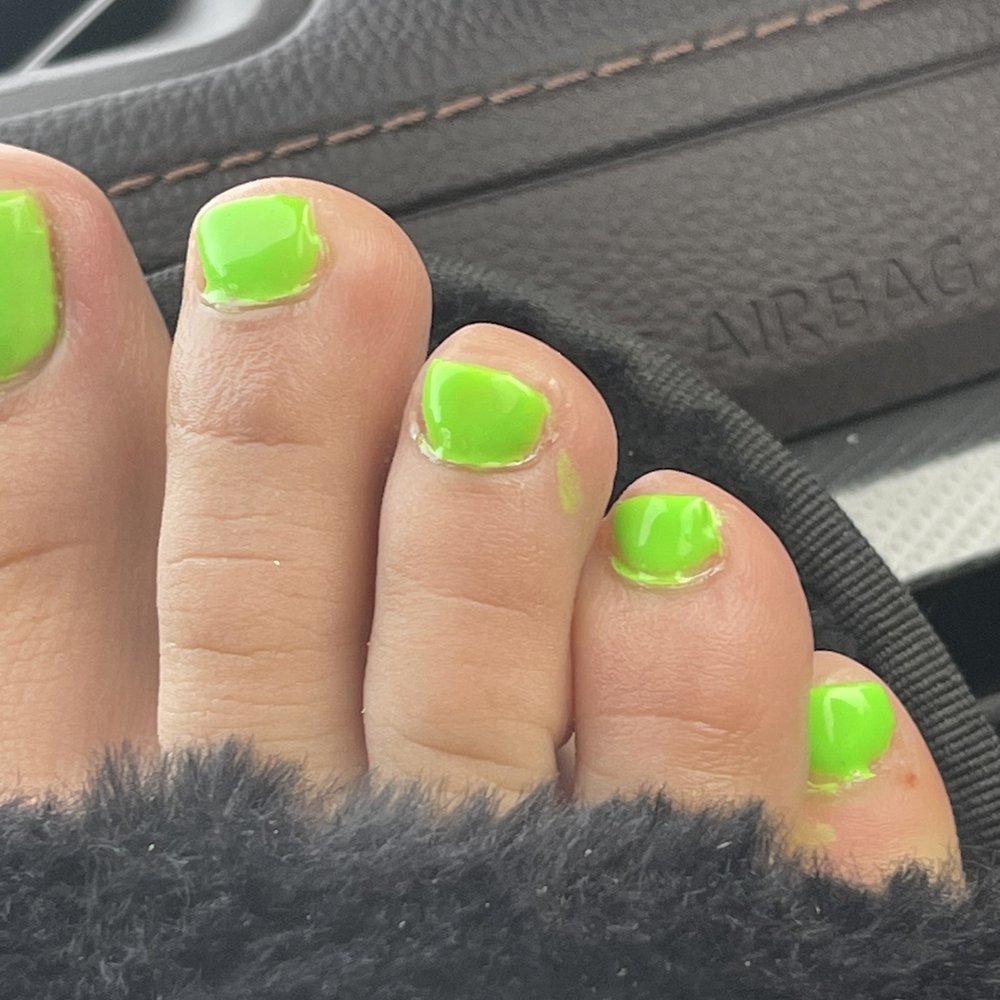 Leann's Nails - $75 gel pedicure - Nail Salons Near Me - Alameda, California Leann's Nails - $75 gel pedicure - Nail Salons Near Me - Alameda, California